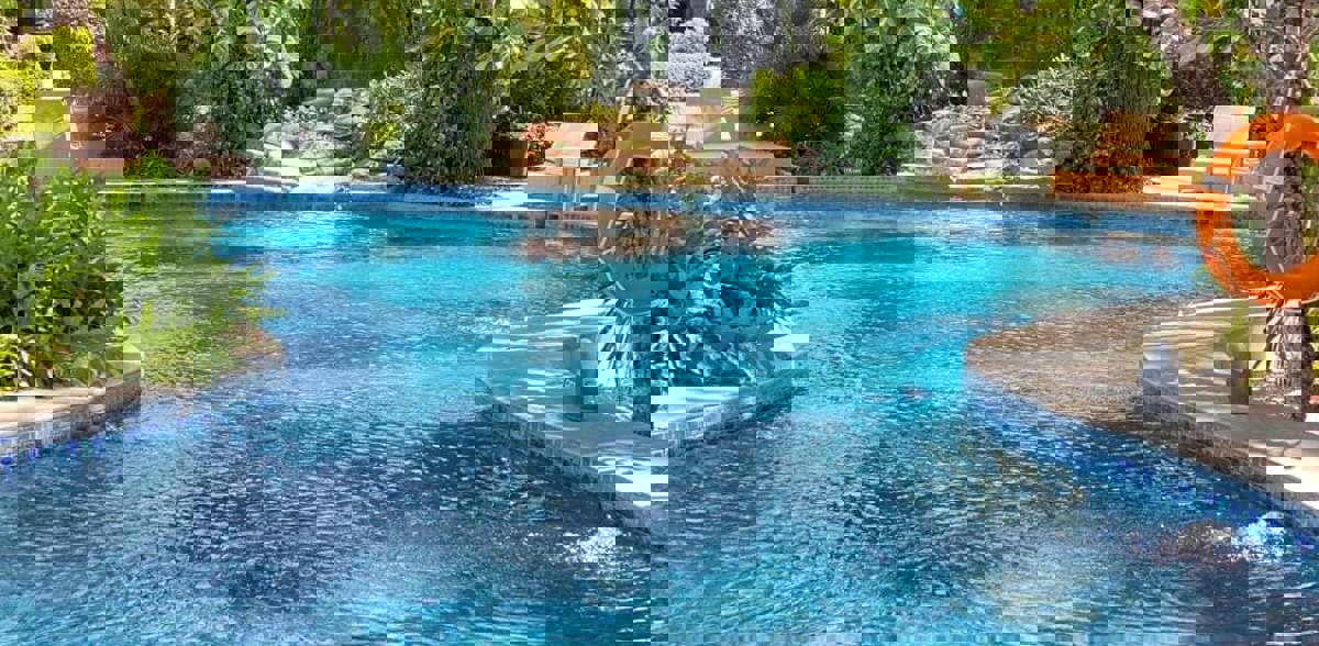 Coral View Villa Tropical Swimming Pool 