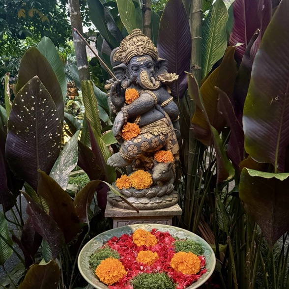Ganesh statue