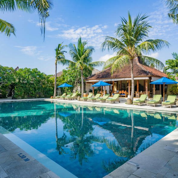Sudamala Resort Pool Joglo Lounge 02