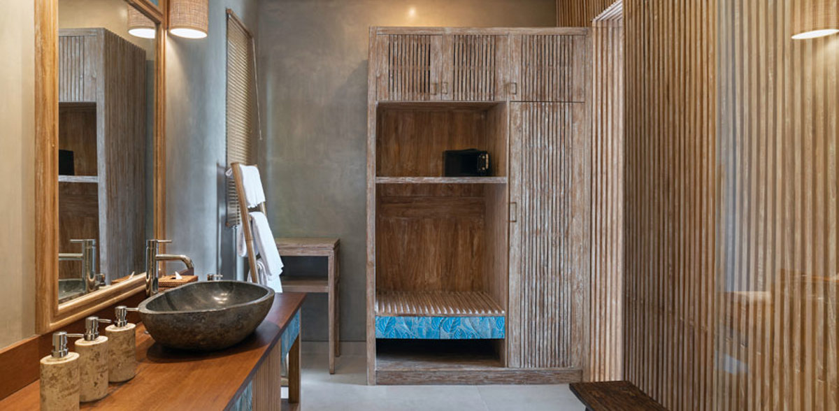 The Sankara Deluxe Bathroom
