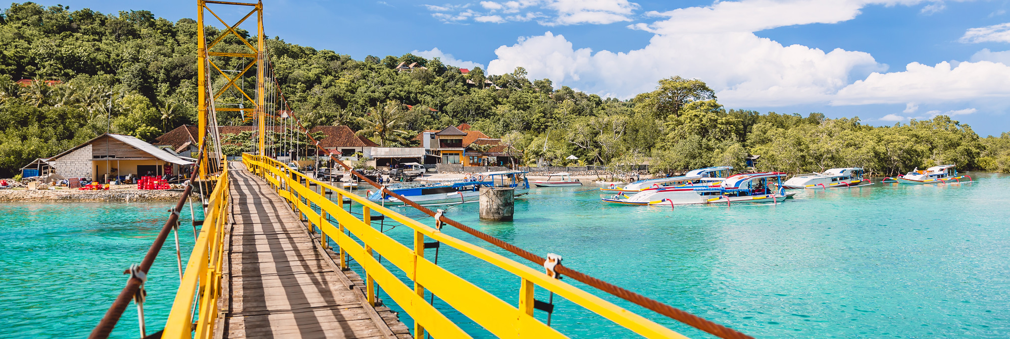 Nusa Lembongan Yellow Bridge 01