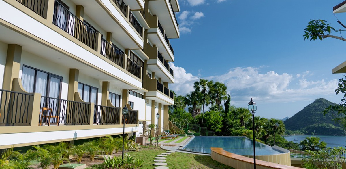 Flamingo Labuan Bajo Swimming Pool
