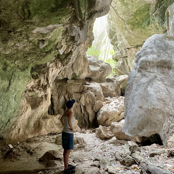 Batu Cermin (Mirror) Cave