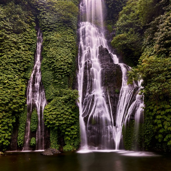 Twin Waterfalls