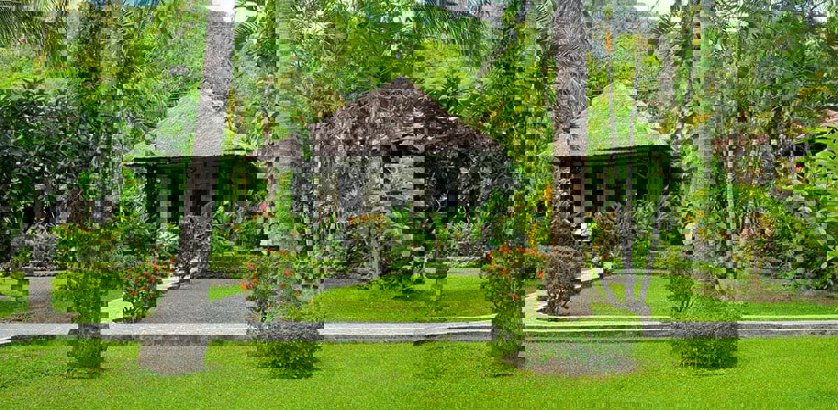 Coral View Villas Deluxe Bungalow 1