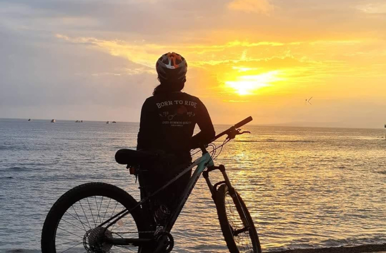 Sanur Sunrise Bike 01