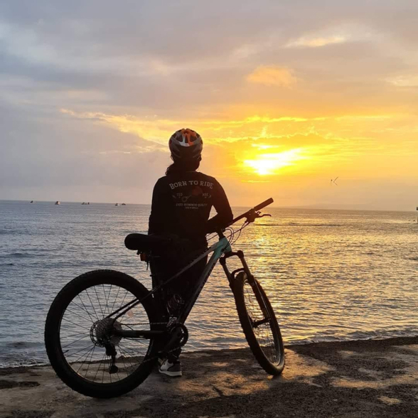 Sanur Sunrise Bike 01