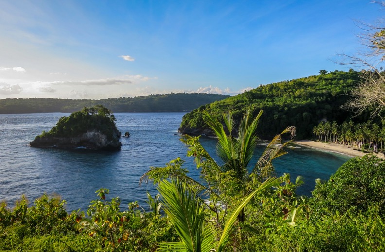 Nusa Penida Crystal Island 02 Large