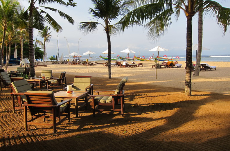 Sanur Beach 06