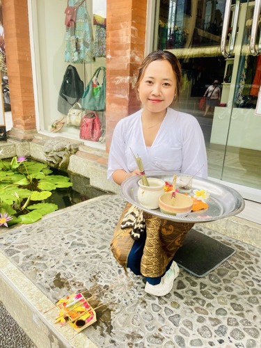 Daily offerings in Ubud shopping street