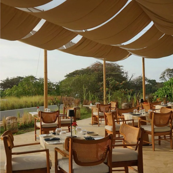 Cap Karoso Hotel Sumba Restaurant