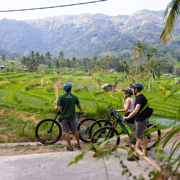 Bike Trip Cili Travel Village Tour