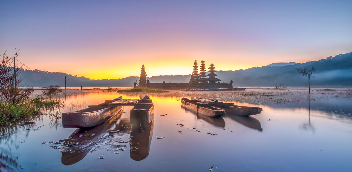 Tamblingan lake