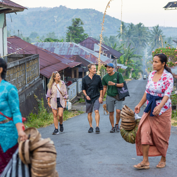 Village Walk Tourist 01