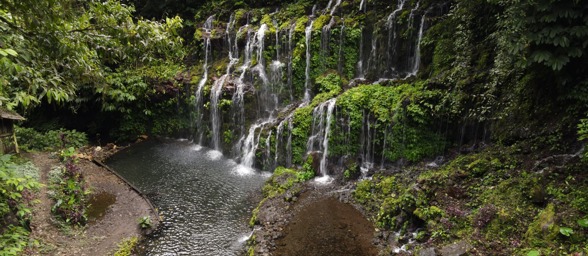 23 Bali Banyuwana Waterfall 06