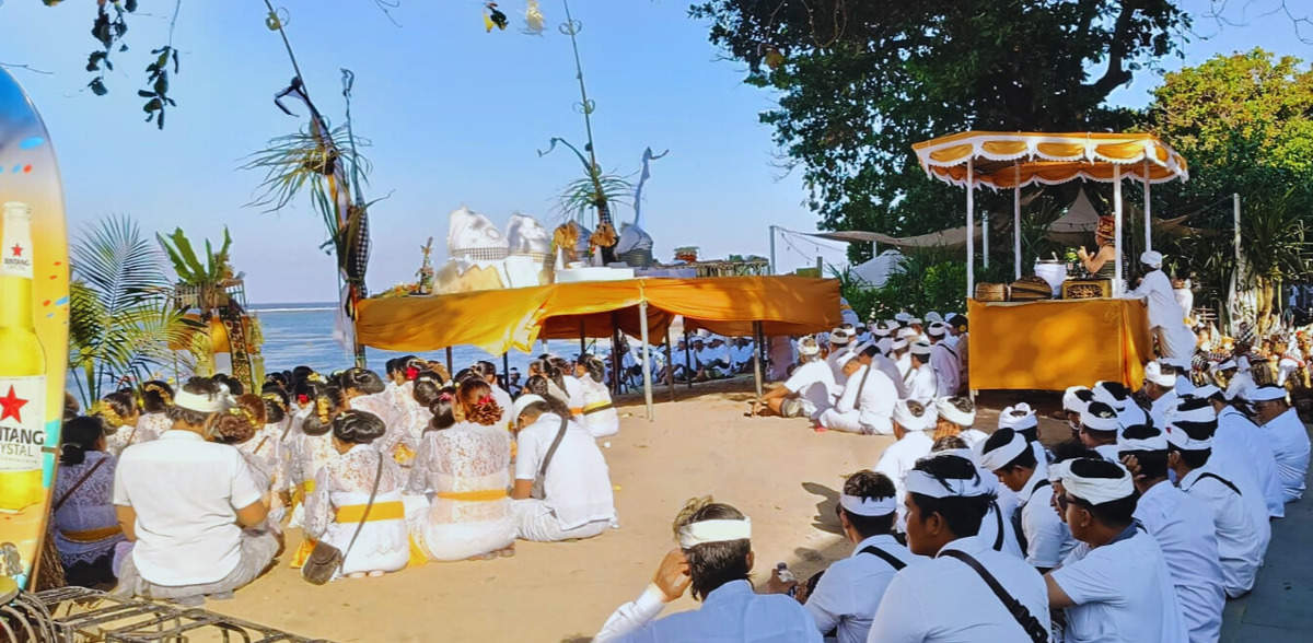 Sanur beach ceremony