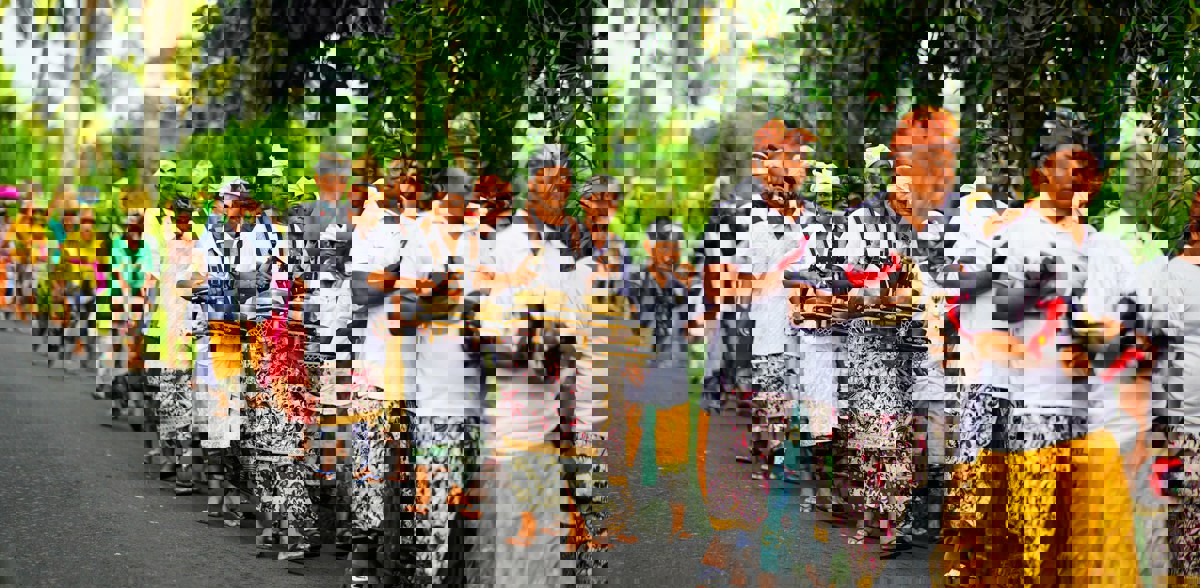Experience Balinese processions