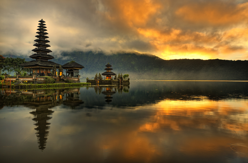 Pura Ulu Danau Temple Bali 02