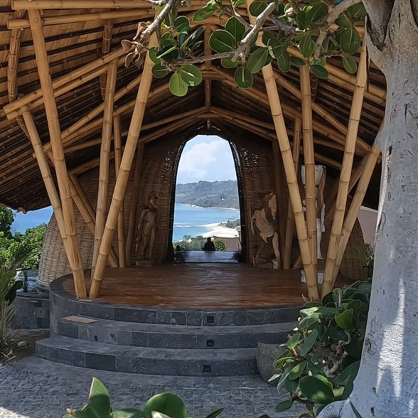 Ketanu Bamboo Lodges Sumba Entrance