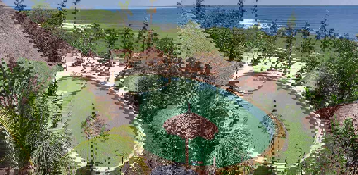 Beach & Pool View