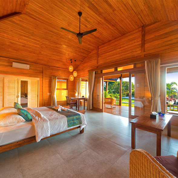 Jr Villa