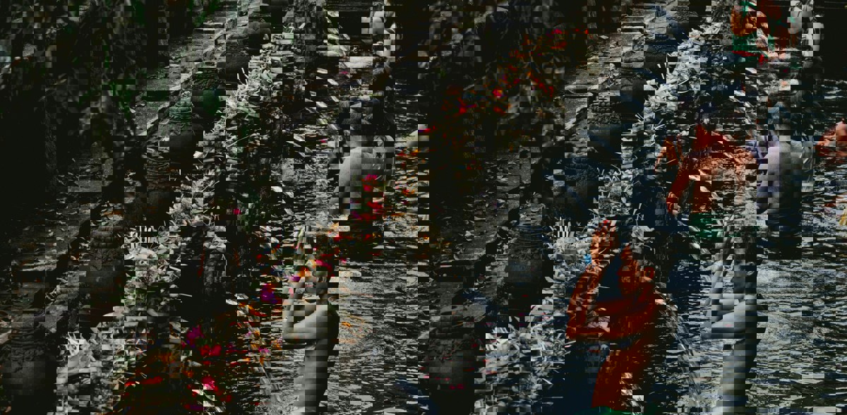 Visit the Banjar Hot springs