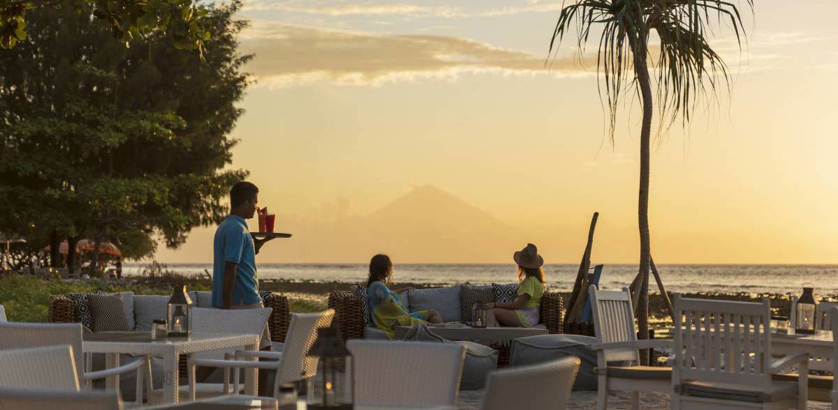 Gili Eco Villas beach bar