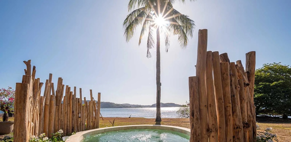 Bleu Maties Hotel Gili Asahan Private Spa