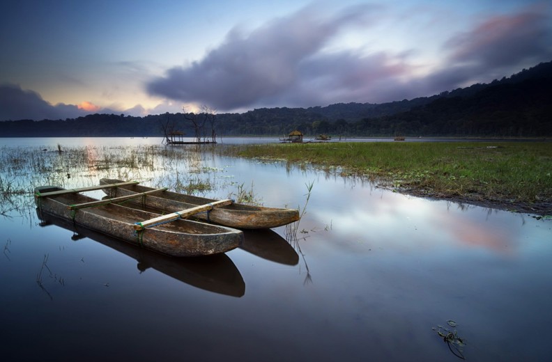 Bali Twin Lake 02