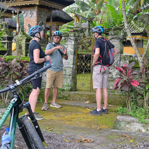 cycle and cooking temple sightseeing