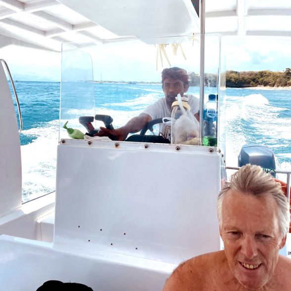 Lembognan Snorkeling Tour Speedboat (1)