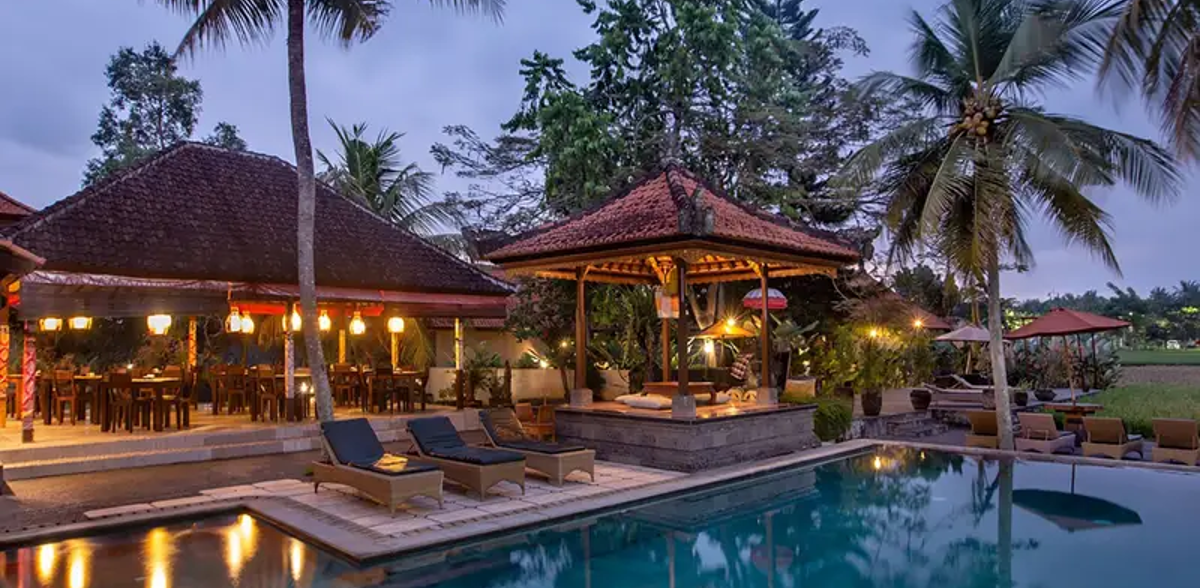 Sunset pool view