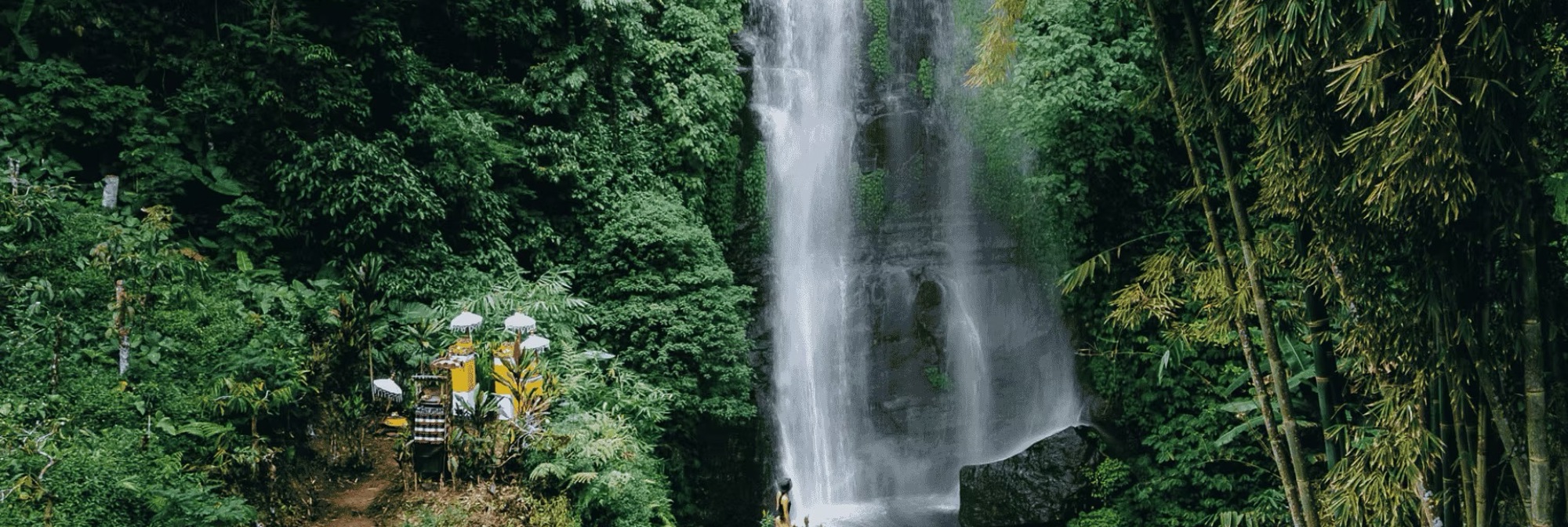 Munduks hidden waterfall in the jungle