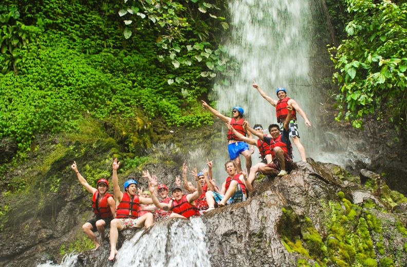 Rafting Bali Waterfall